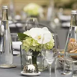 Renaissance Nobel Tour Eiffel Hotel 4*