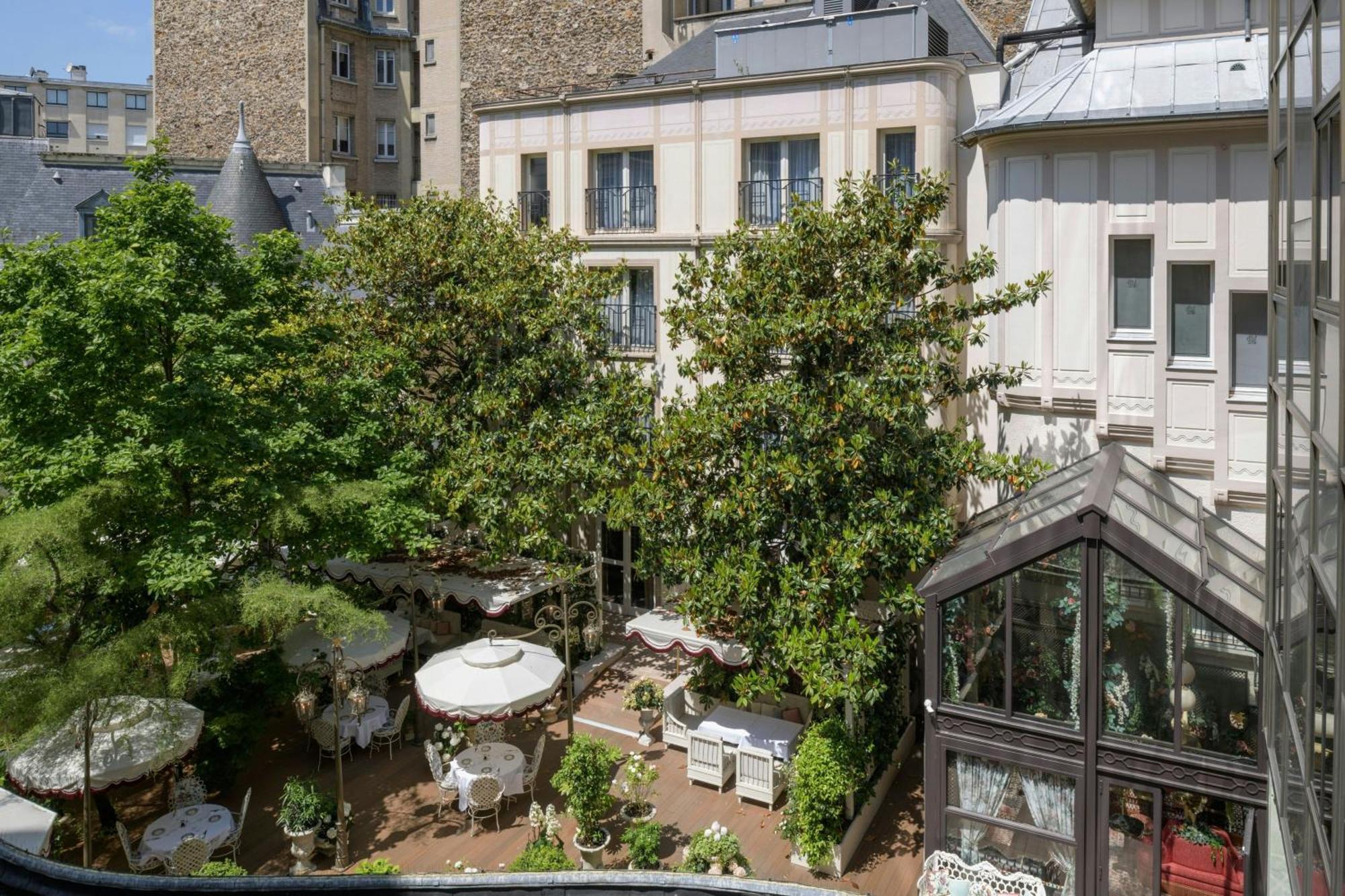 Renaissance Nobel Tour Eiffel 4*