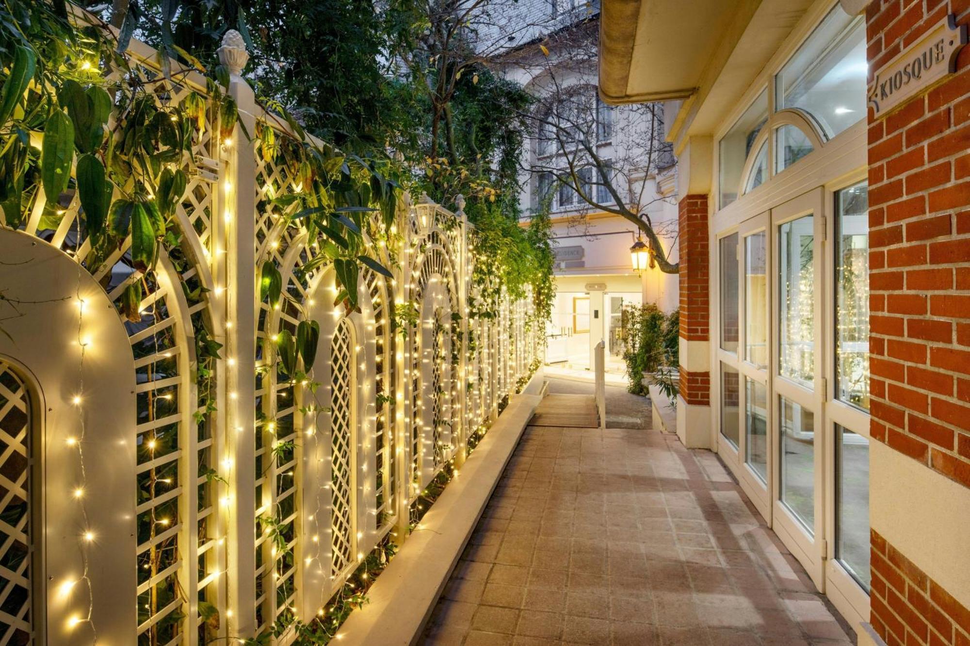 Hotel Renaissance Nobel Tour Eiffel