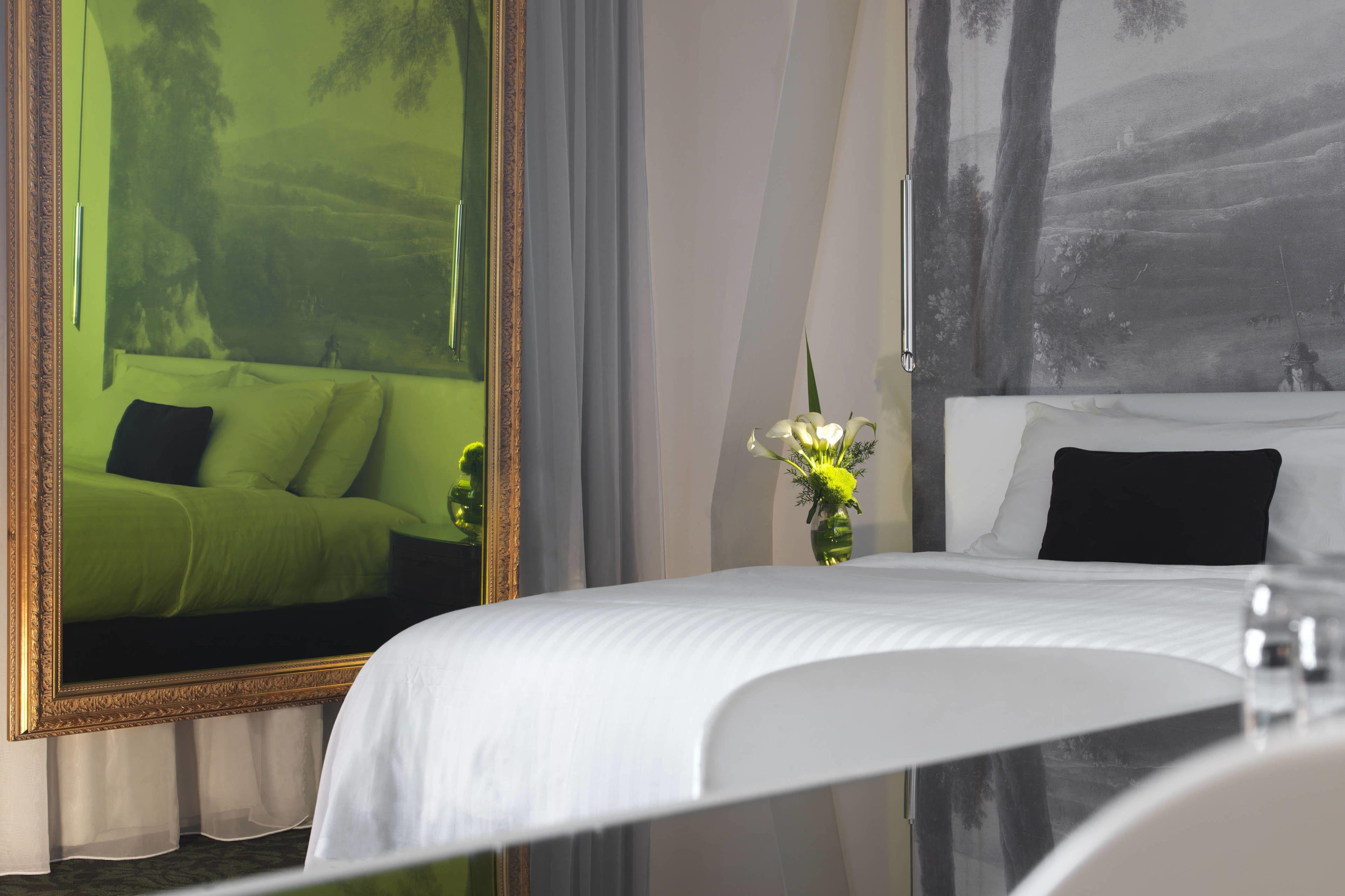 Renaissance Nobel Tour Eiffel 4* Paris