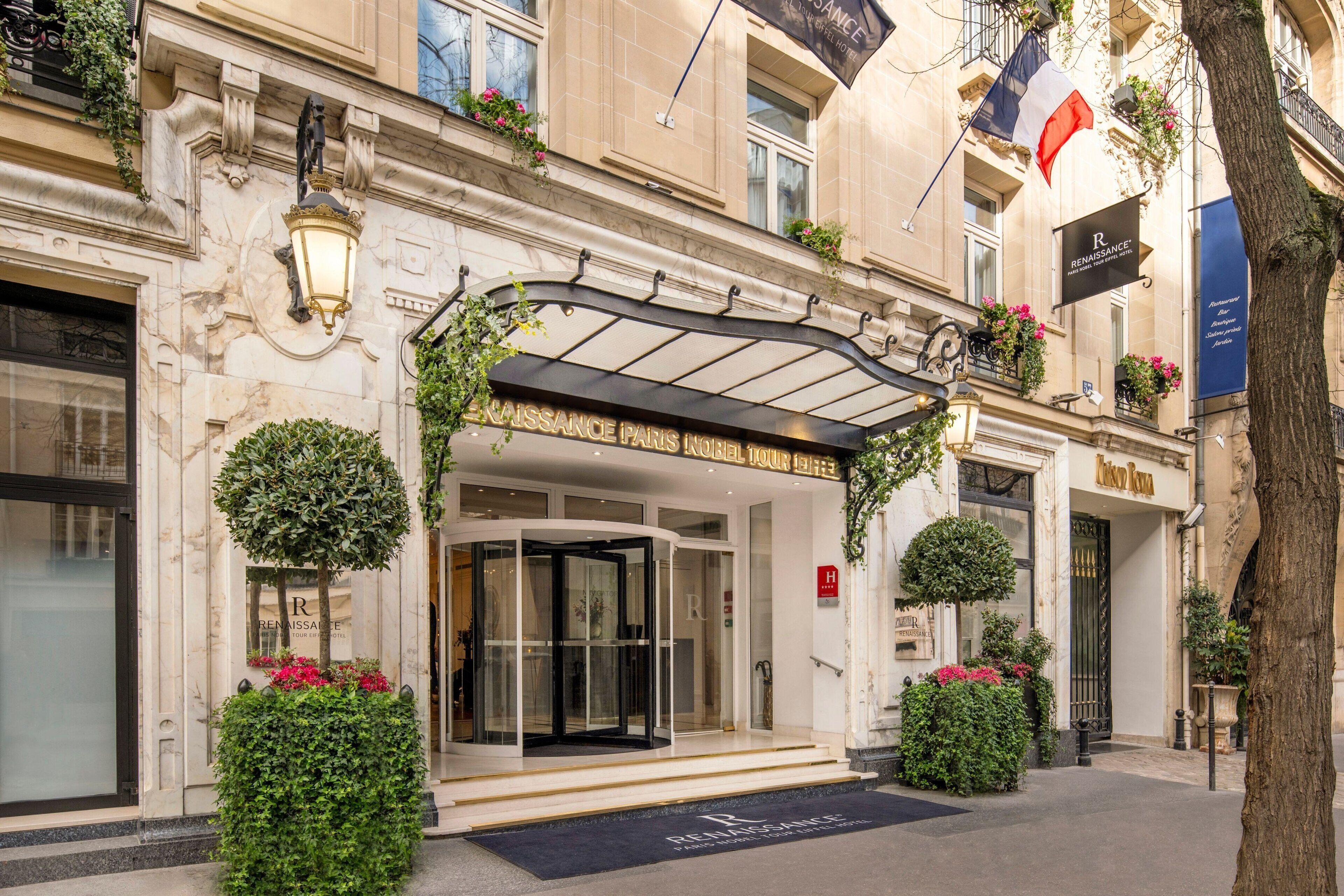 Renaissance Nobel Tour Eiffel Hotel Paris