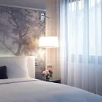 Renaissance Nobel Tour Eiffel Hotel Parigi