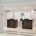 Hotel Renaissance Nobel Tour Eiffel 4*