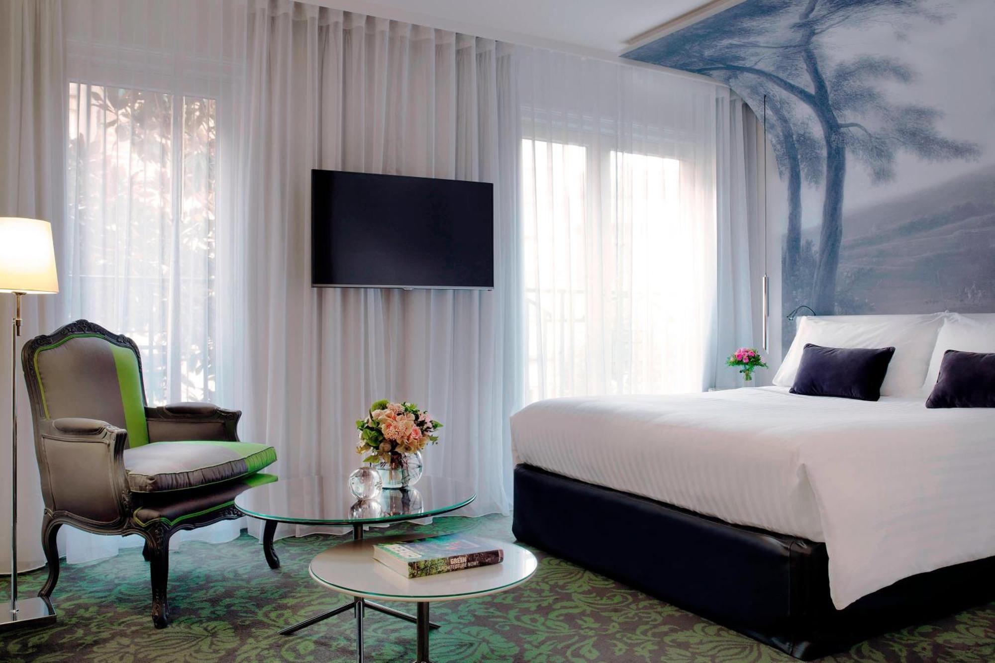 Hotel Renaissance Nobel Tour Eiffel