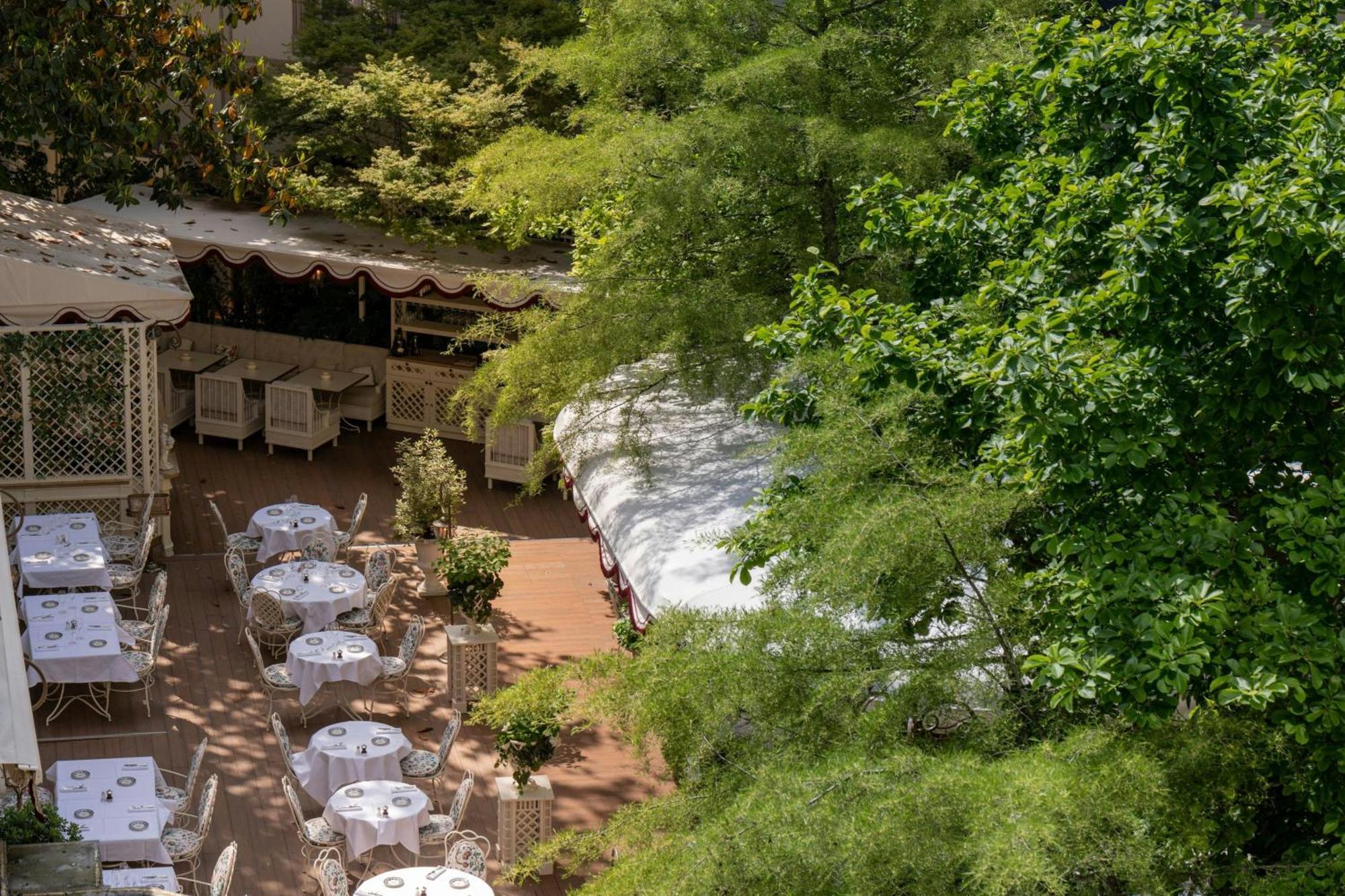 Hotel Renaissance Nobel Tour Eiffel Paris