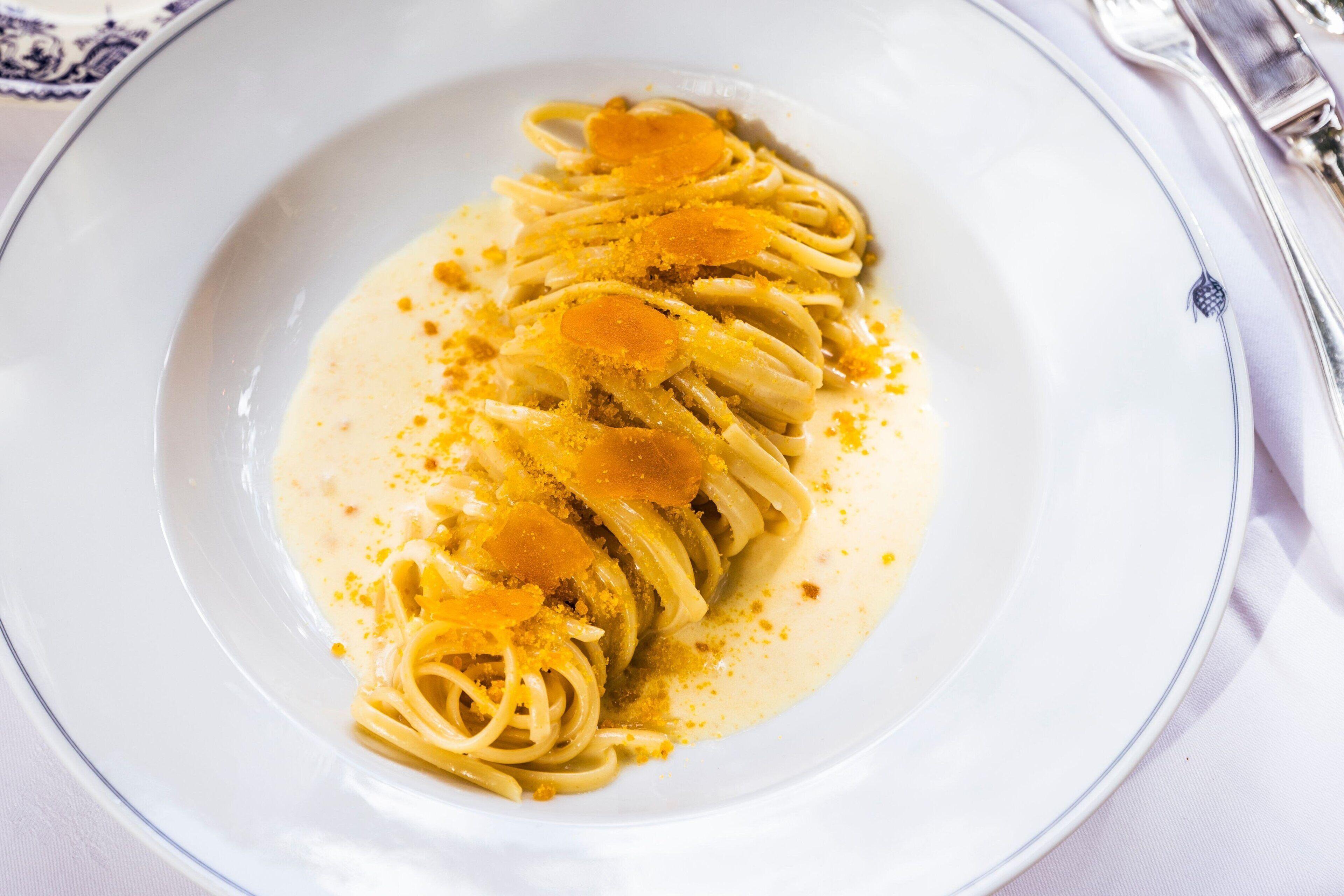 Renaissance Nobel Tour Eiffel Hotel Paris