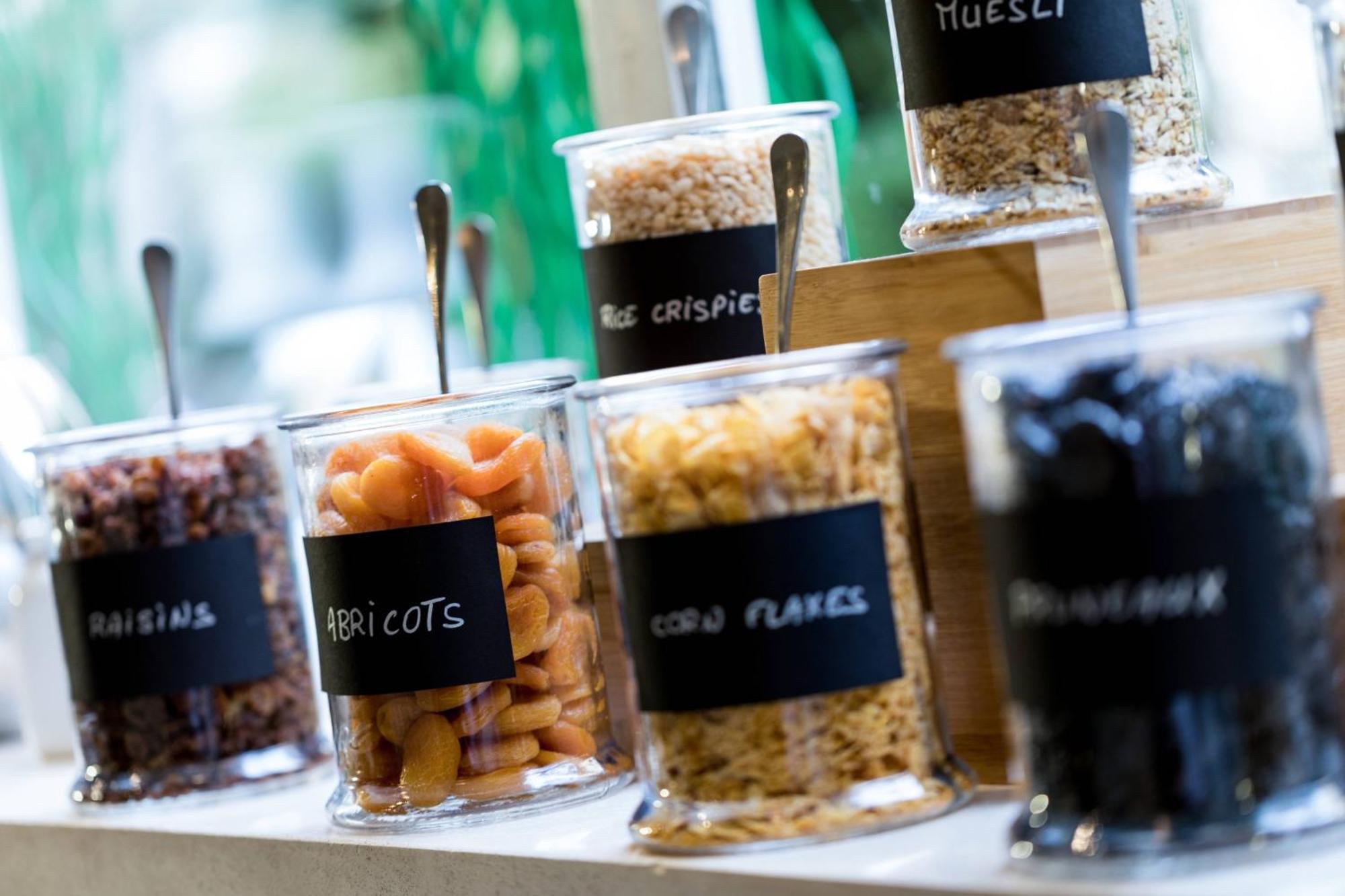 Renaissance Nobel Tour Eiffel 4* Paris